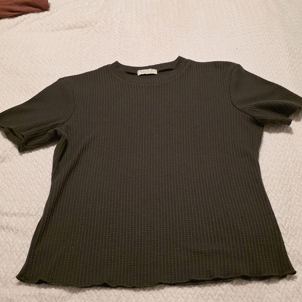 Paper Crane Olive Ribbed Short Sleeve Crew Tee
